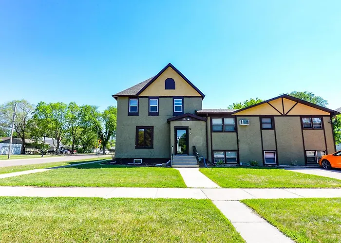 Private Near Ndsu And Fargodome *