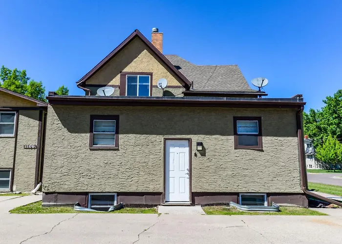 Private Near Ndsu And Fargodome *